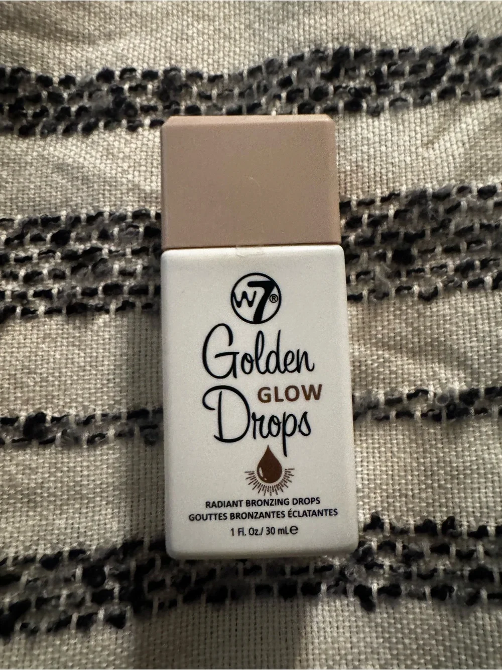 W7 Sweet Glow Drops Radiant Blusher - Coral Pink